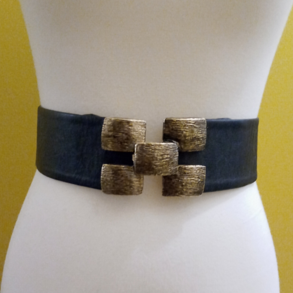 80s vintage black belt